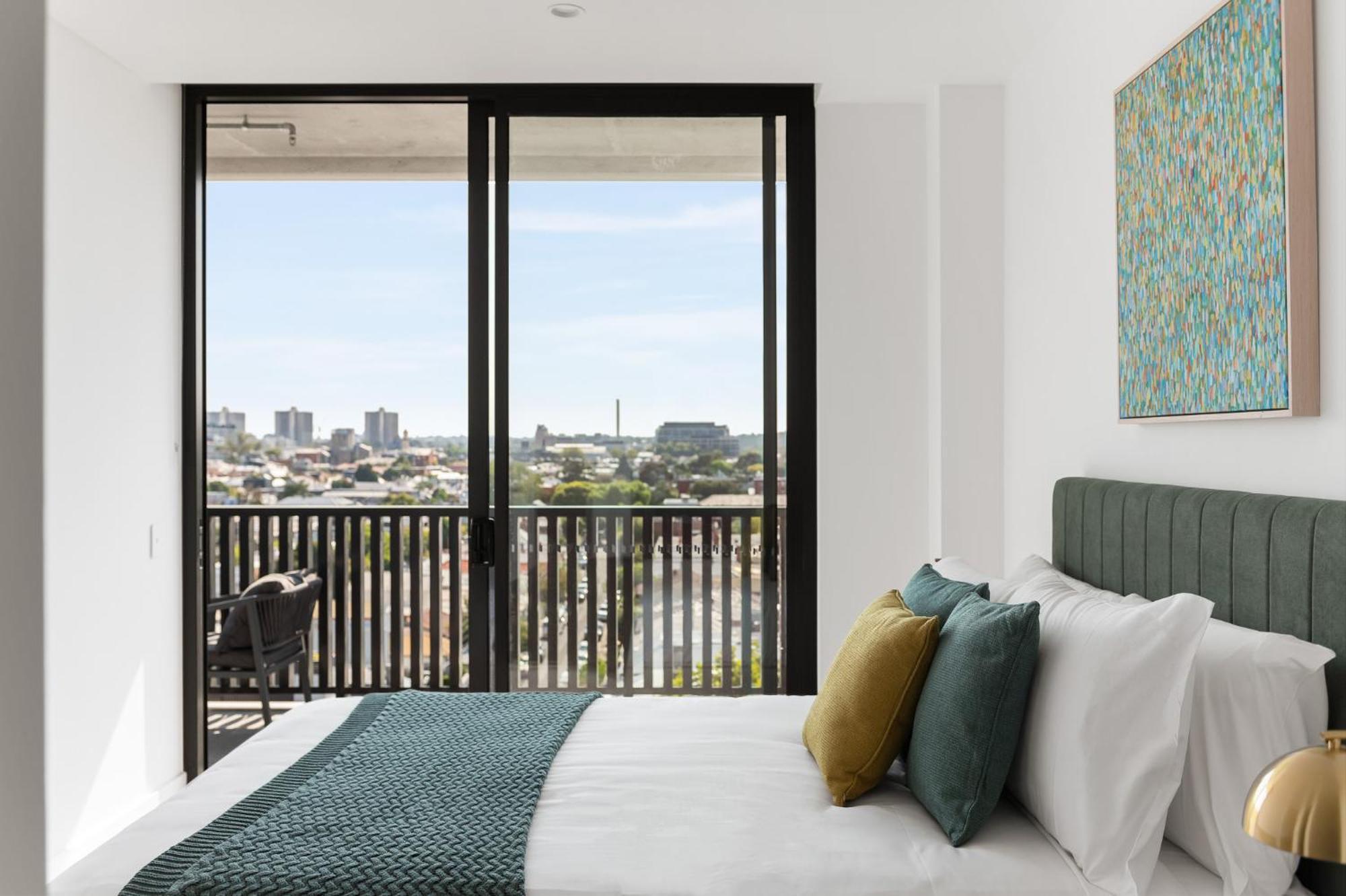 Urban Rest Richmond Swan Street Apartment Melbourne Exterior photo